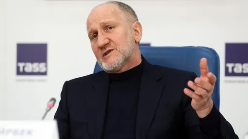 Хасиев – о подписании бойцов из UFC: мы не хотим подписывать бойцов на серии поражений