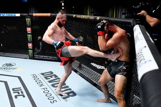 Стали известны гонорары участников турнира UFC on ESPN 23