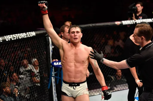 Тилл и Брансон ведут переговоры о переносе поединка на UFC 266
