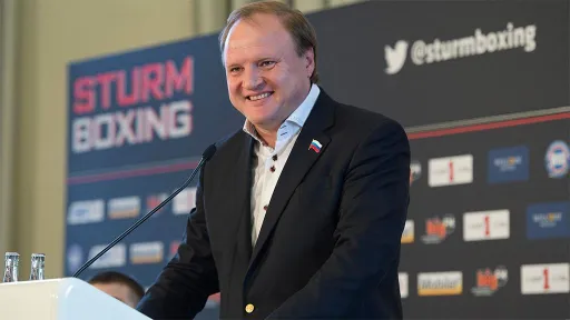 Хрюнов ответил на вопрос о возможном реванше Гассиева с Усиком