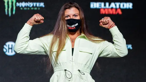 Мохнаткина поднялась на девятое место рейтинга Bellator