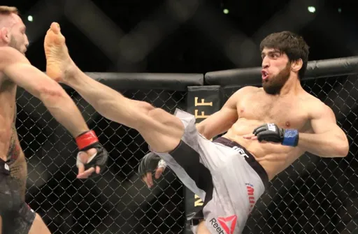 Мустафаев прокомментировал отмену боя с Исмагуловым на UFC 267