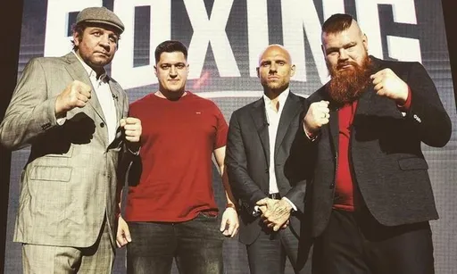 Главная разборка в поп-MMA или фрик-шоу? Где и когда состоится бой Александр Емельяненко — Вячеслав Дацик