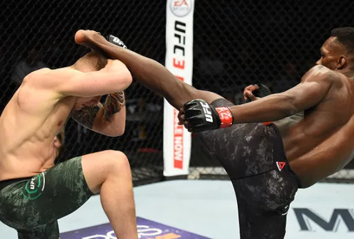 Официально: Адесанья – Веттори на UFC 263