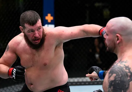 Бой Джош Паризян – Донтэйл Майес состоится 18 декабря на UFC Fight Night