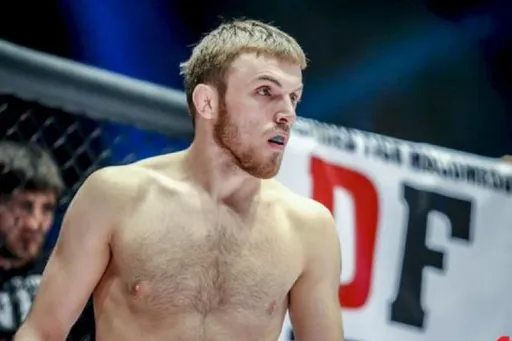 Забит Магомедшарипов оценил шансы Магомеда Магомедова на Bellator 255