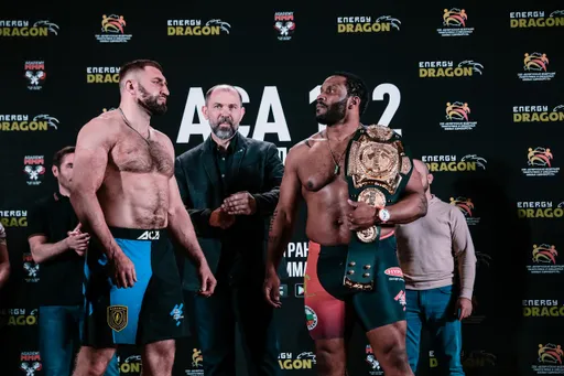Джонсон защитил свой титул чемпиона ACA, победив Побережца