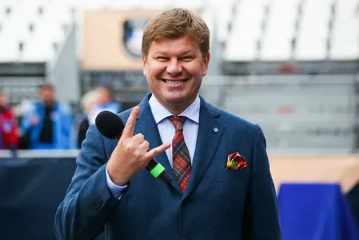 Дмитрий Губерниев отреагировал на слова Хабиба о ринг-герлз