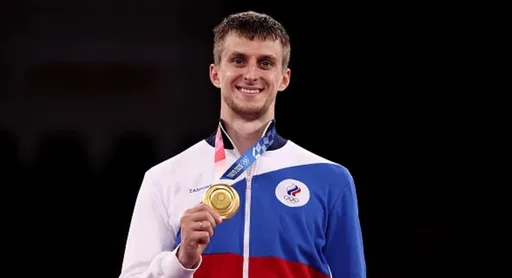 Министр спорта РФ Матыцин: Ларин прошел олимпийский турнир в чемпионском стиле