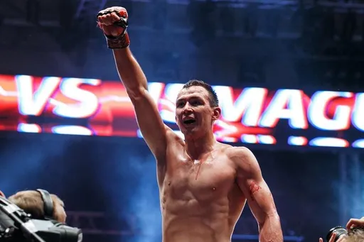 Российский боец Дамир Исмагулов подписал новый контракт с UFC