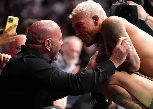 Майкл Чендлер поддержал решение UFC лишить Чарльза Оливейру титула