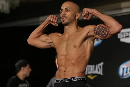 Бой Авад − Эндрюс состоится на Bellator 259