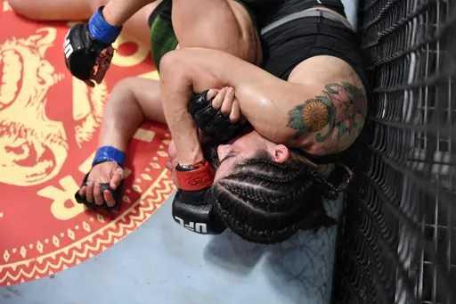 Столяренко уступила Авиле на UFC Fight Nights 190