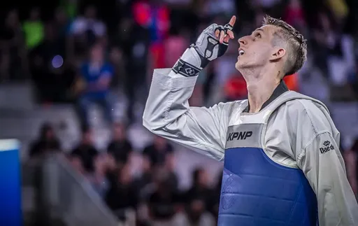 Российский тхэквондист Ларин вышел в финал Олимпиады