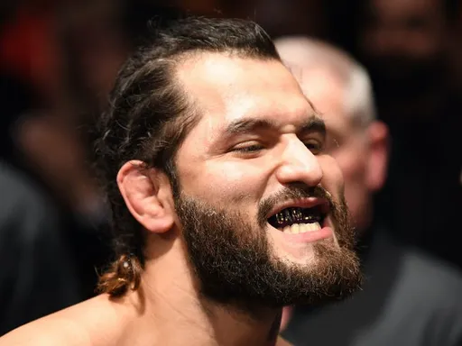 Масвидаль и Эдвардс встретятся 11 декабря на UFC 269