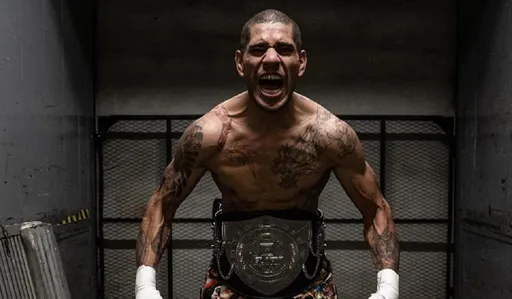 UFC подписали контракт с бойцом, который дважды побеждал Адесанью