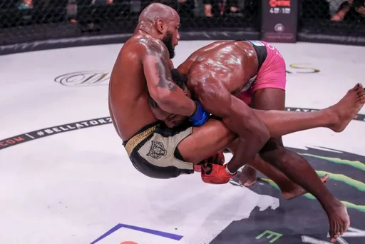 Президент Bellator Кокер: мне бы хотелось, чтобы Йоэль Ромеро продолжил выступать в полутяжелом весе