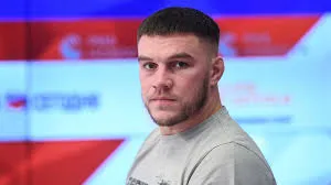Вадим Немков высказался о спорном судействе в реванше Петра Яна с Алджамейном Стерлингом