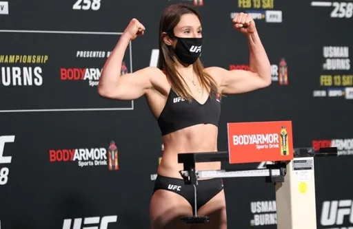 Бой между Алексой Грассо и Вивиан Арауджо на UFC 270 отменен