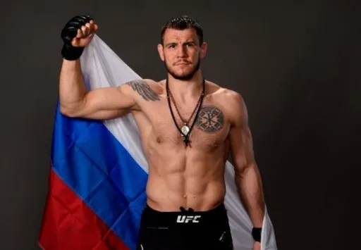 Никита Крылов встретится с бывшим претендентом на титул чемпиона UFC