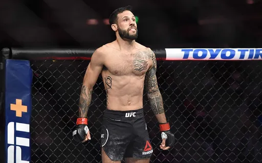 Американский боец Брэндон Дэвис возвращается в UFC
