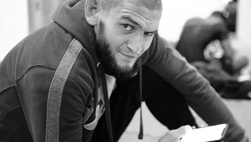 Чимаев – о Абубакаре Нурмагомедове: настигну братишку и отключу ему интернет