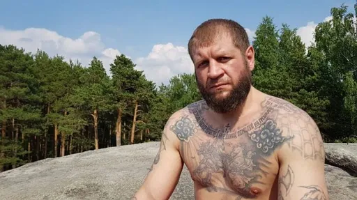 Александр Емельяненко – о бое с Тарасовым: будет просто избиение Артема