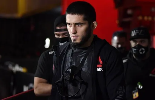 Махачев бросил вызов бывшему чемпиону Bellator