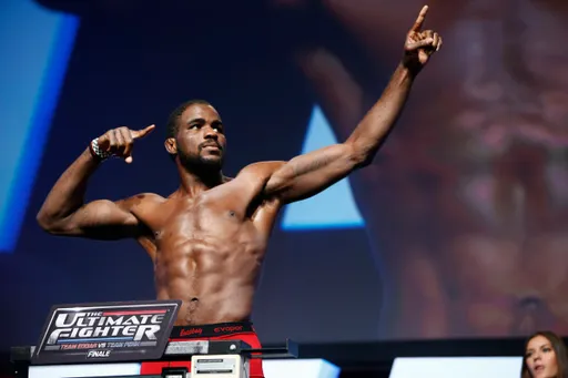 Экс-боец UFC попробует снова заявить о себе. Кори Андерсон против Довлетжана Ягшимурадова