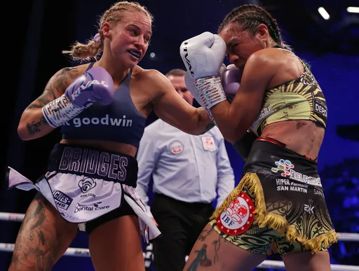 Эбани Бриджес победила Марию Сесилию Роман и завоевала титул IBF