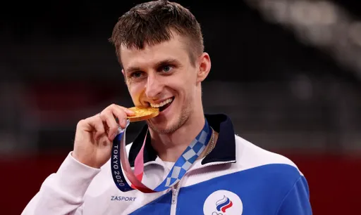 Олимпийский чемпион по тхэквондо Ларин: победу посвящаю дедушке, которого уже нет в живых