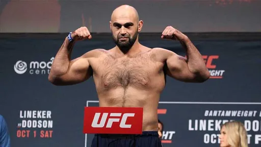 Шамиль Абдурахимов следующий бой в UFC проведет с Сергеем Павловичем 19 марта