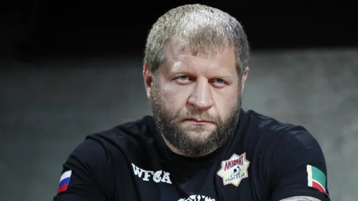 Разборки Емельяненко и Гусейнова, лига Хабиба едет покорять США. Главные новости недели в мире единоборств