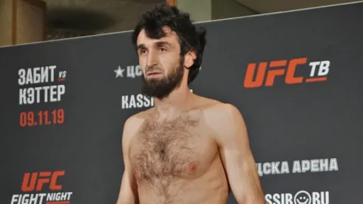 Магомедшарипов отреагировал на исключение из рейтинга UFC
