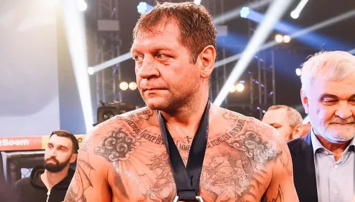 Александр Емельяненко отреагировал на извинения Артура Гусейнова