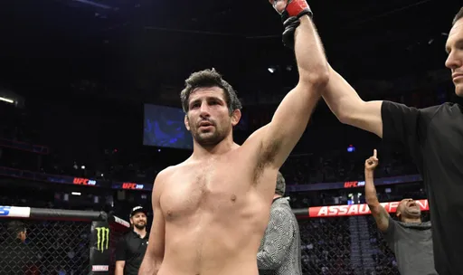 Дариуш бросил вызов новому чемпиону UFC Оливейре