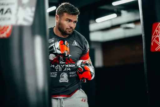 Малыхин одержал победу в дебютном поединке в ONE FC