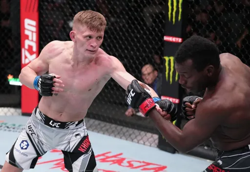 Уверенная победа Андраде, зрелищное возвращение Хандожко. Обзор UFC Vegas 52