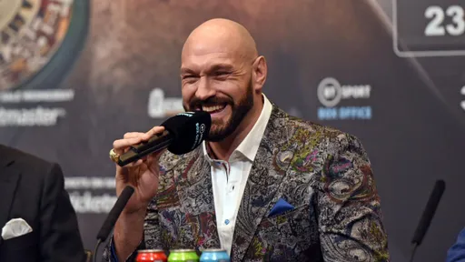Тайсон Фьюри уверен, что его бой с Диллианом Уайтом не продлится больше шести раундов