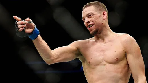 Боец, проливший пиво из-за Нейта Диаса, хочет подраться с ним в UFC