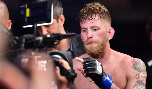 Ветеран UFC Остин Арнетт проведет бой за титул чемпиона UAE Warriors