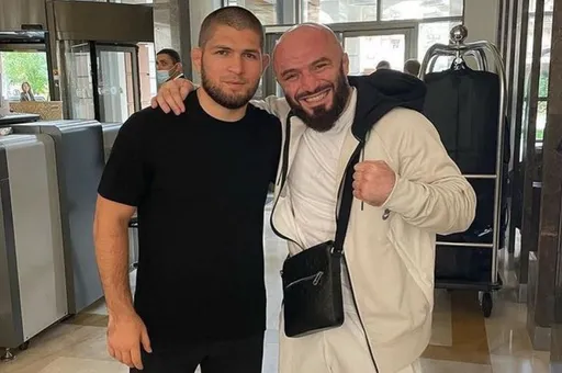 Хабиб Нурмагомедов заказал Магомеду Исмаилову 4 куры-гриль и 4 сока