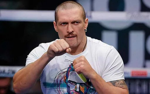 Александр Усик будет лишен знака отличия в Крыму