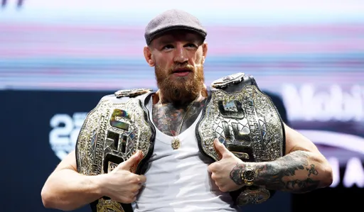 Конор Макгрегор: дайте мне дос Аньоса на UFC 264