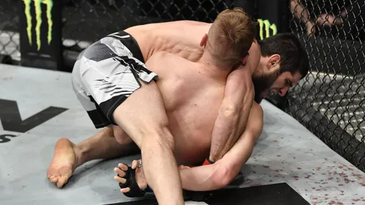 Кимура Ислама Махачева стала лучшим сабмишном 2021 года по версии BT Sport