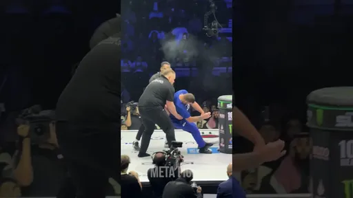 РОСОМАХА ЖЕСТКО ВЫРУБАЕТ! Фанаты Power Slap ВСКОЧИЛИ с мест