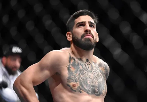 Чемпион UFC Топурия: планирую выступать до 30-32 лет