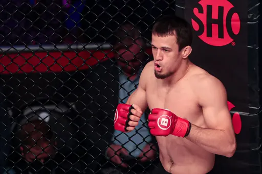 Чемпион Bellator Усман Нурмагомедов поднялся на третье место в рейтинге P4P