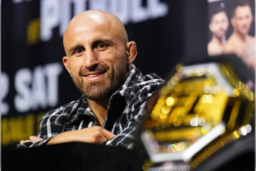 Волкановски: если бы мне поступило предложение, я бы подрался за титул UFC в легком весе