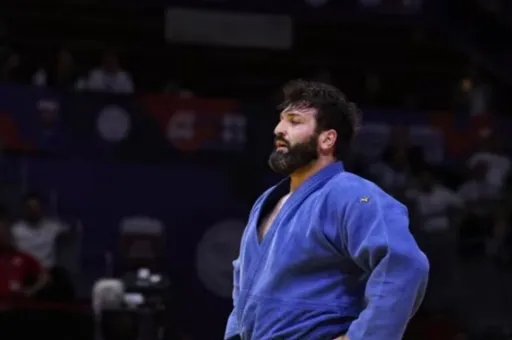 Чемпионы мира Тасоев и Адамян поборются на турнире «Гран-при» в Португалии